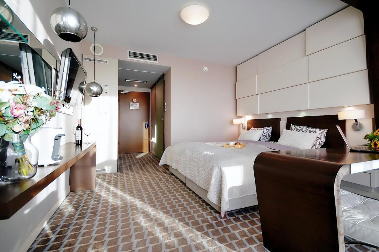 W Marine Hotel Przy Plazy Rowery W Cenie Prywatny 309 Dobruk Apartamenty كولوبرزيغ المظهر الخارجي الصورة