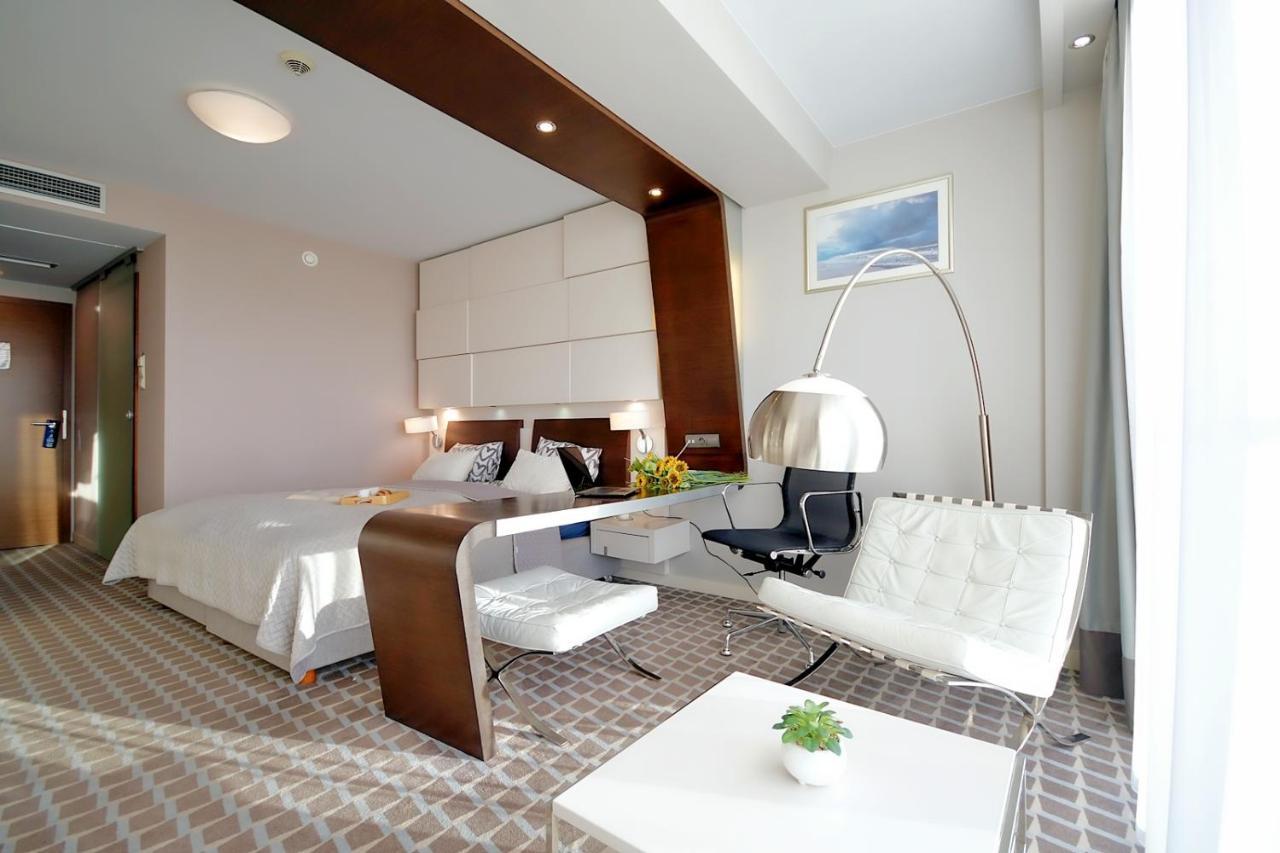 W Marine Hotel Przy Plazy Rowery W Cenie Prywatny 309 Dobruk Apartamenty كولوبرزيغ المظهر الخارجي الصورة